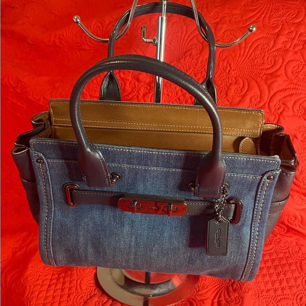 👜👜 COACH 👜👜 Soft Swagger 27 NWO